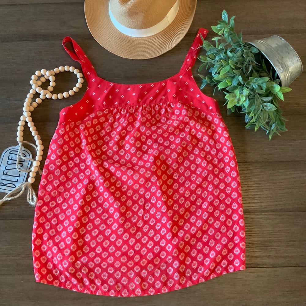 Gap Loss Tank top